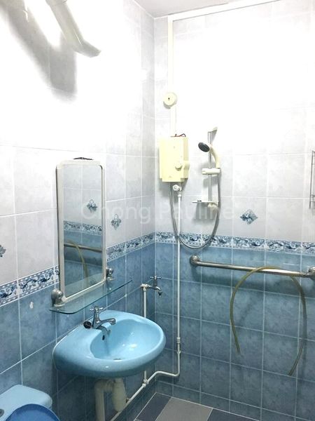 4 Room (4S) HDB for Rent in  515 Hougang Avenue 10 - Image 9